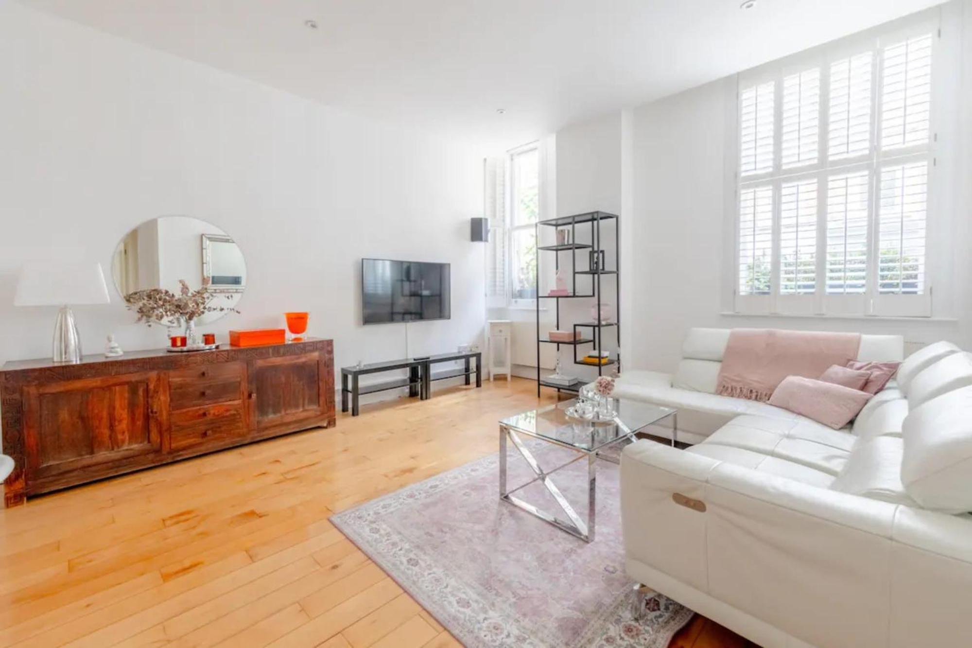 Chic 2Bd Flat - 5 Minutes From Marylebone Appartement Londen Buitenkant foto